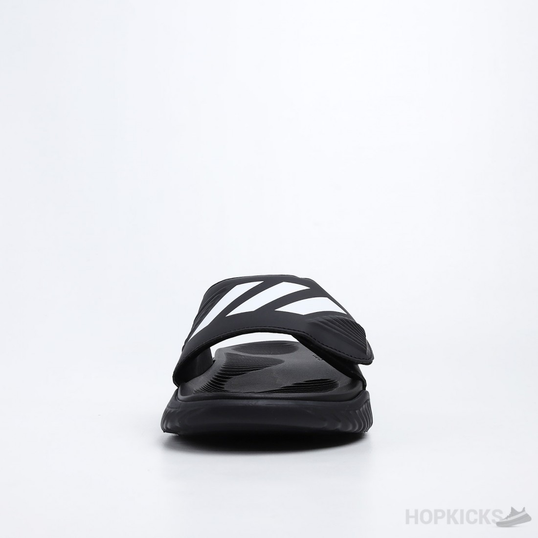 alphabounce black and white